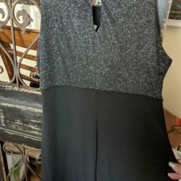 Stunning New Glittery Black Evening Dress - Picture 5 of 10